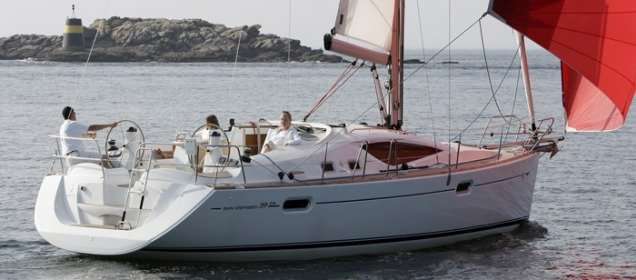 Sailboat Sun Odyssey 39 DS