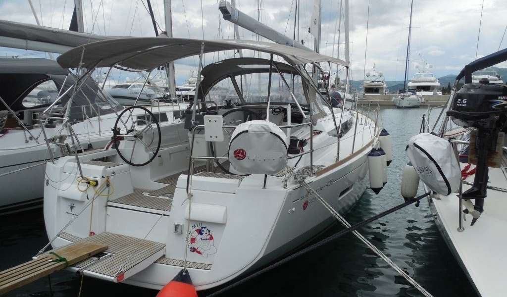 Парусная яхта Sun Odyssey 409