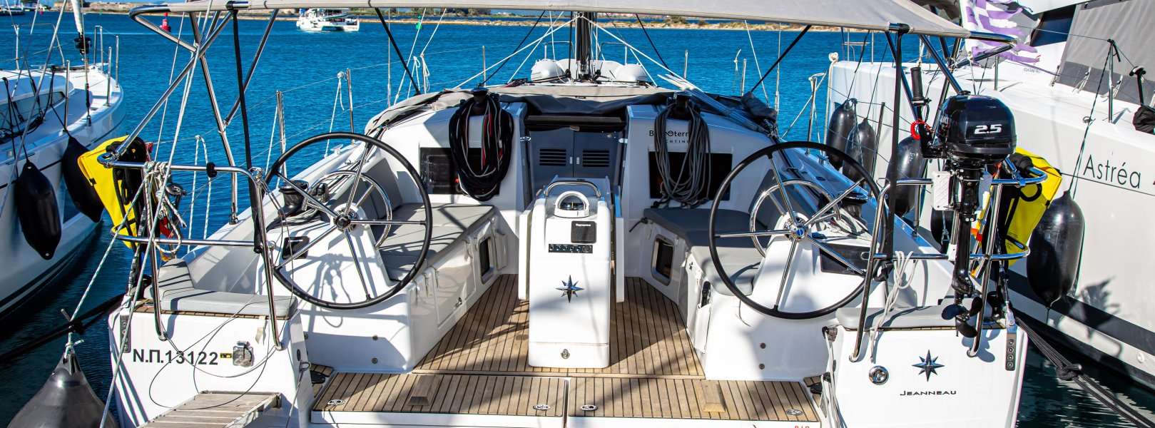 Sailboat Sun Odyssey 410