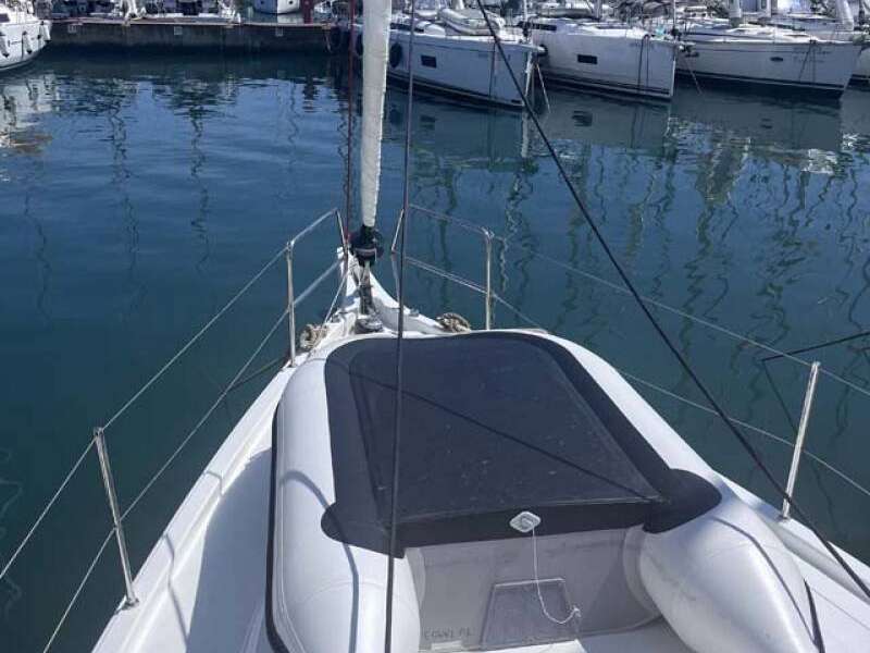 Парусная яхта Sun Odyssey 410