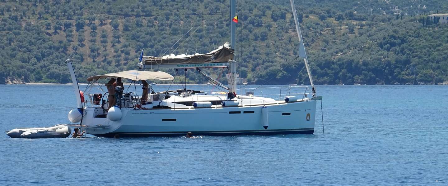 Парусная яхта Sun Odyssey 419