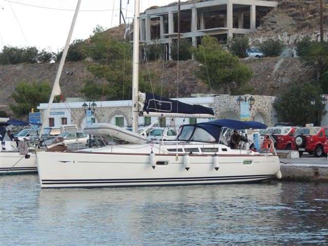 Sailboat Sun Odyssey 42i