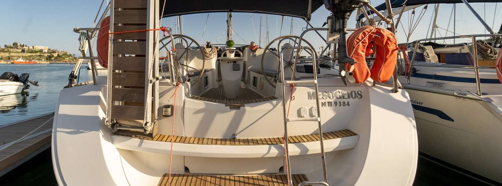 Sailboat Sun Odyssey 42i