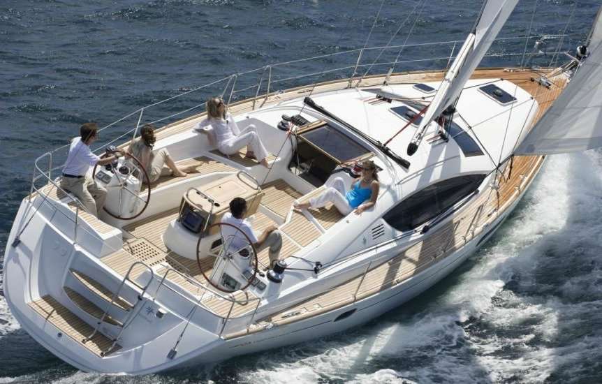 Парусная яхта Sun Odyssey 43