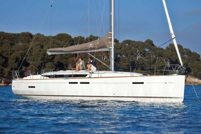 Sailboat Sun Odyssey 439