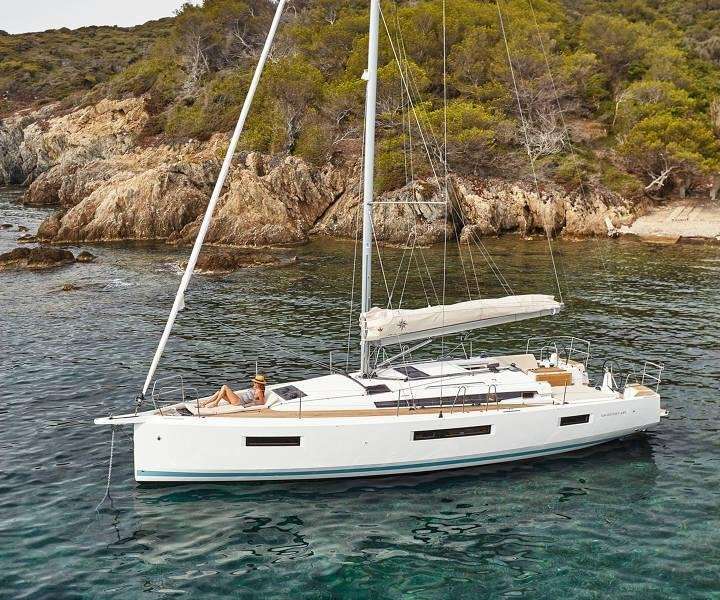 Парусная яхта Sun Odyssey 440