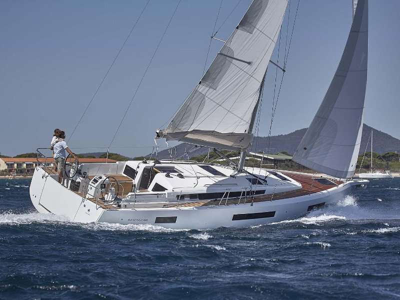 Łódź Żaglowa Sun Odyssey 440