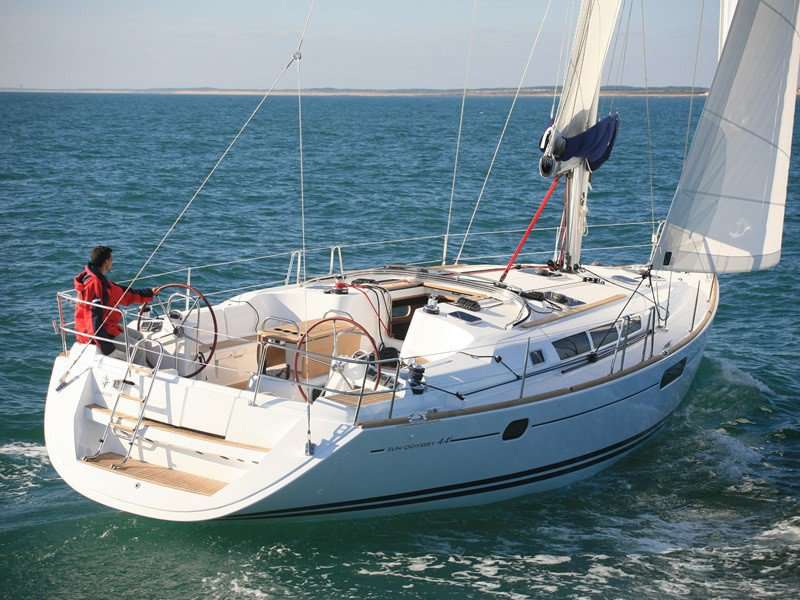 Парусная яхта Sun Odyssey 44i