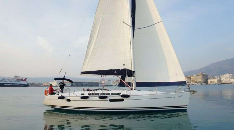 Парусная яхта Sun Odyssey 44i