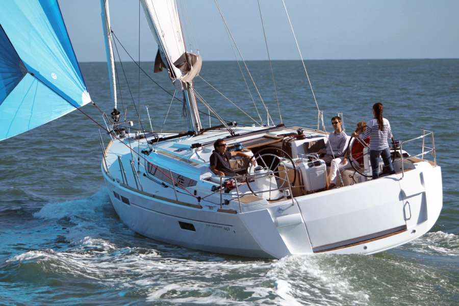 Sailboat Sun Odyssey 469