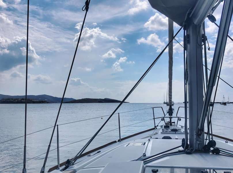 Парусная яхта Sun Odyssey 479
