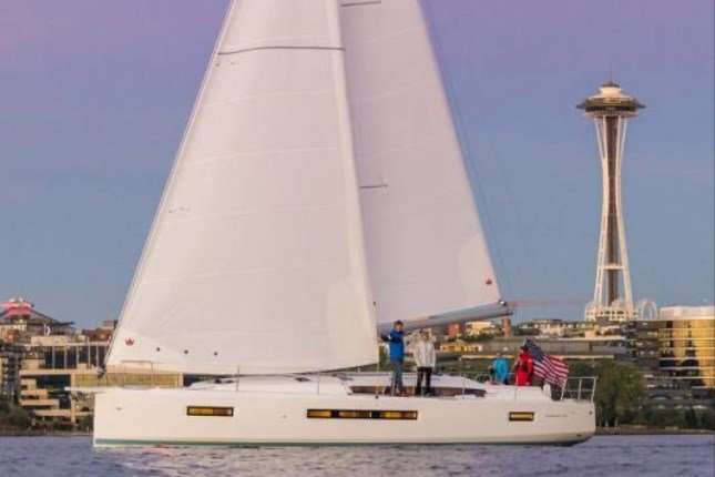 Парусная яхта Sun Odyssey 490