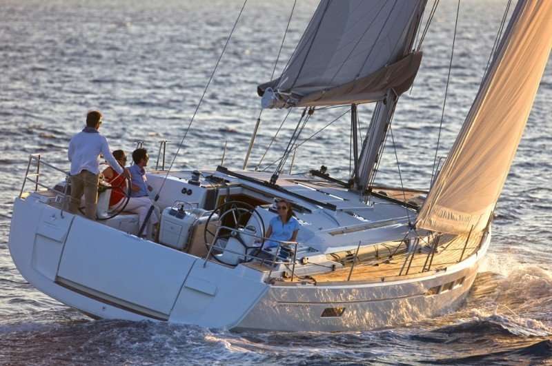 Sailboat Sun Odyssey 519