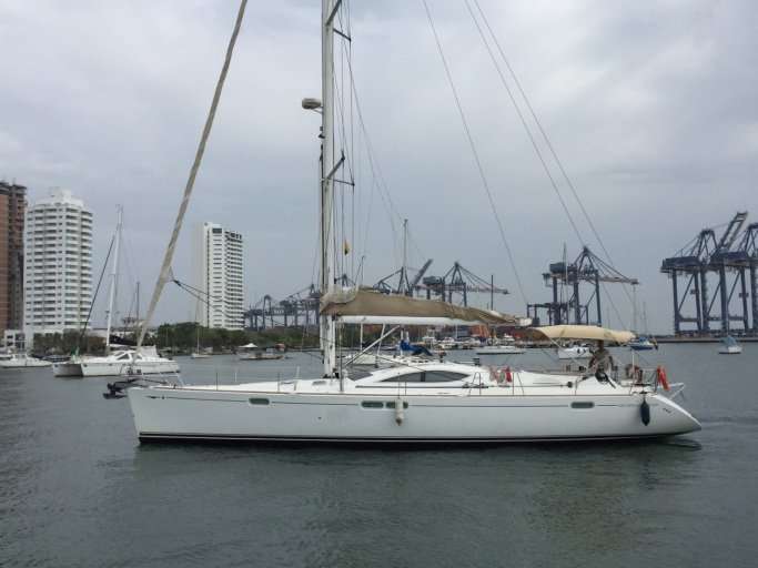 Sailboat Sun Odyssey 54 DS