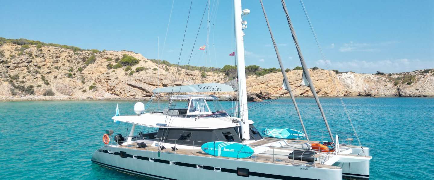 Catamarano Sunreef 62