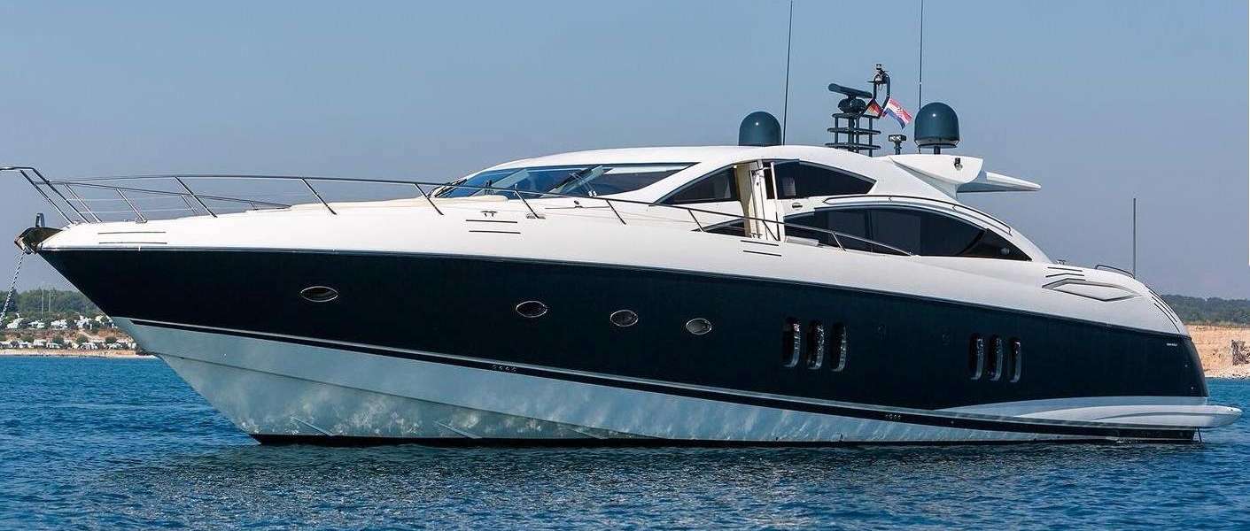 Yate de lujo Sunseeker 82