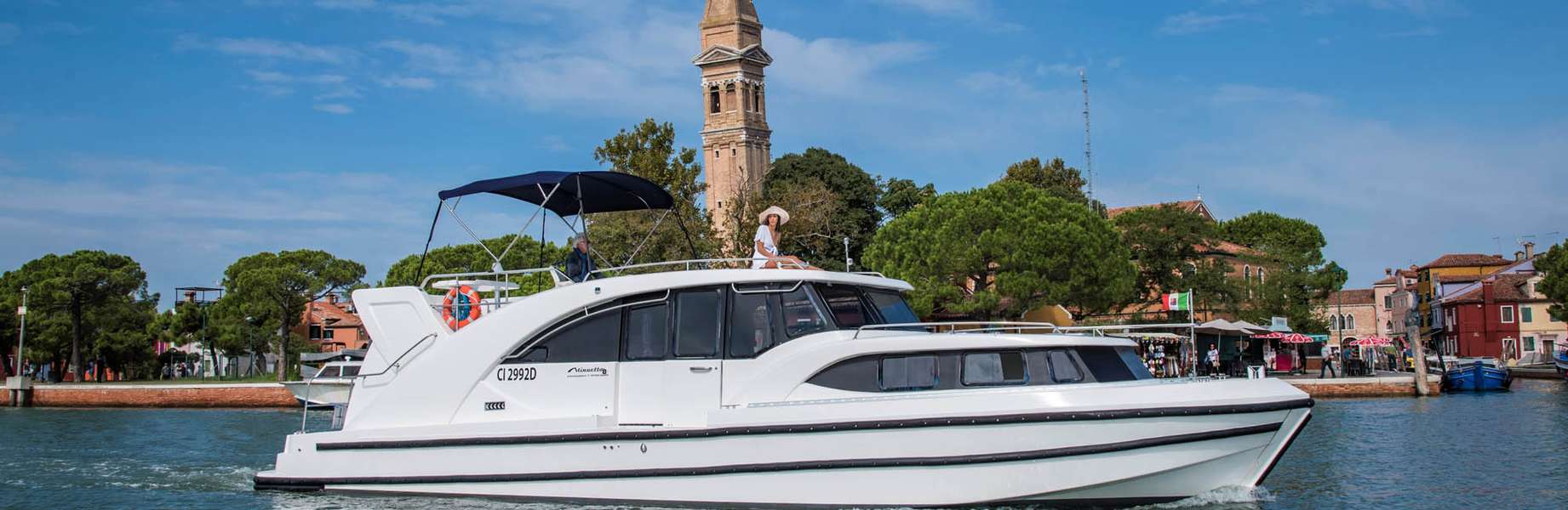 Houseboat Minuetto 8+