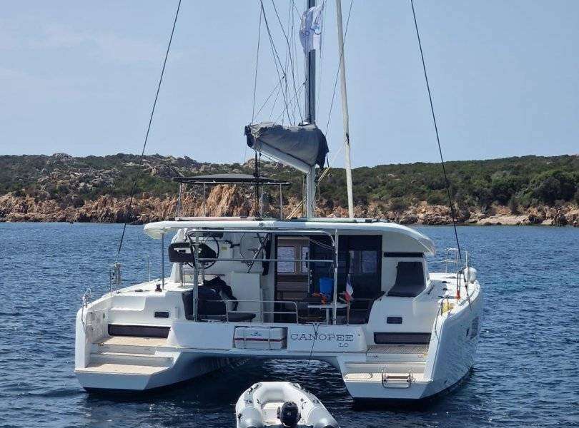 Katamaran Lagoon 42