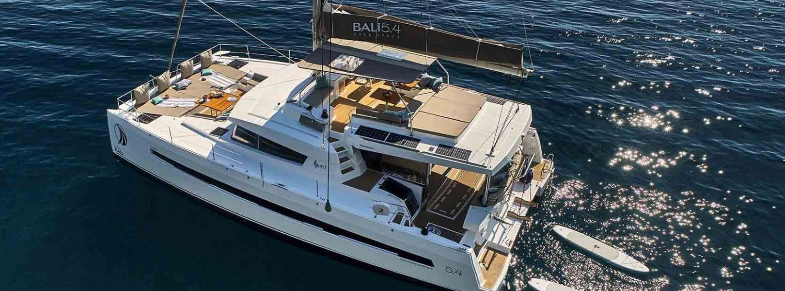 Katamaran Bali 5.4