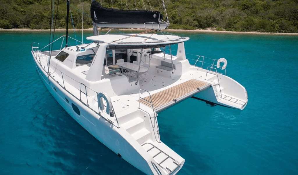 Catamarano Voyage 480