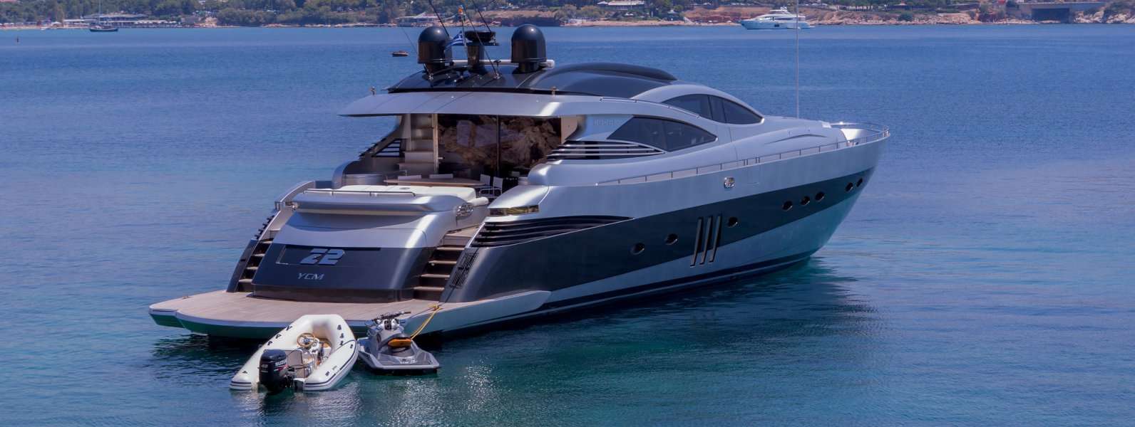 Luxury Yacht Z2