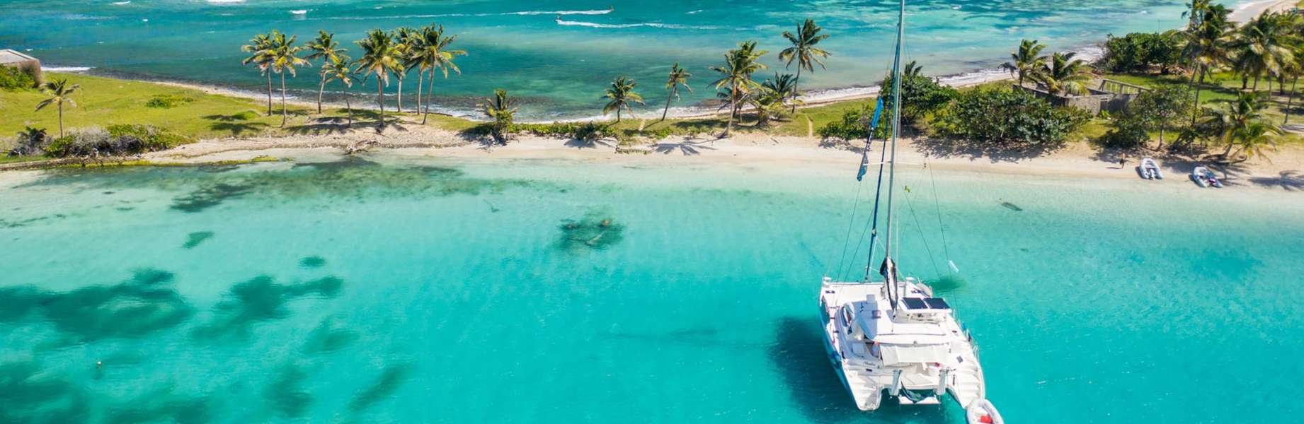 Apprenez à skipper un catamaran au milieu des îles Grenadines