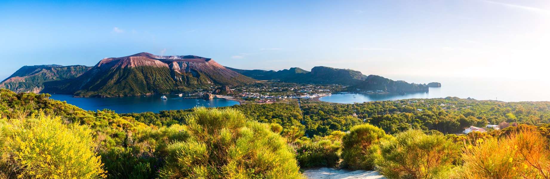 Entre vientos y volcanes descubre el encanto de las Islas Eolias