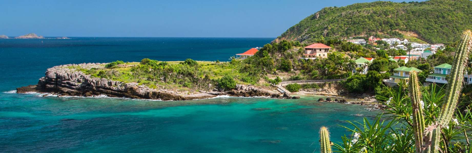 Zwiedzanie Małych Antyli i St. Barthelemy przez żeglowanie