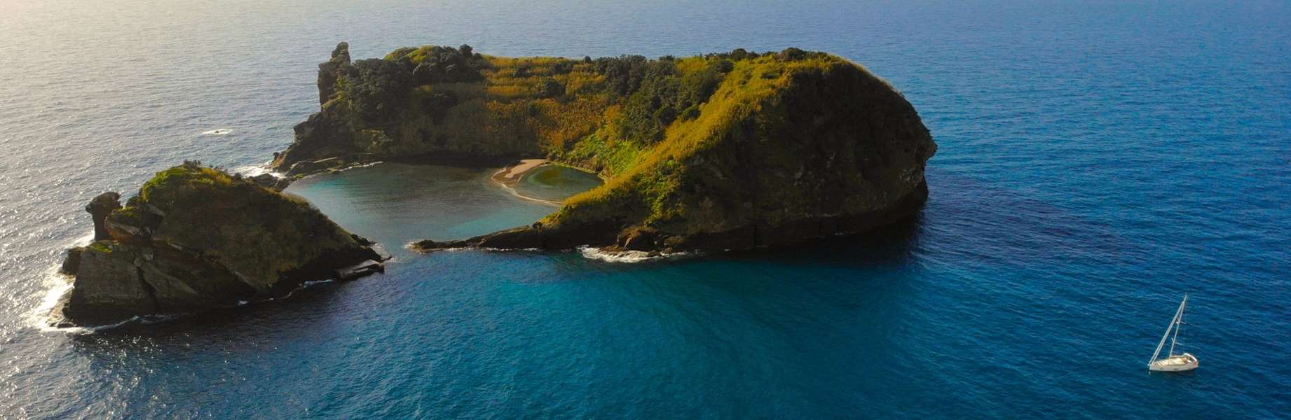 Naviguez d'île en île dans l'archipel des Açores