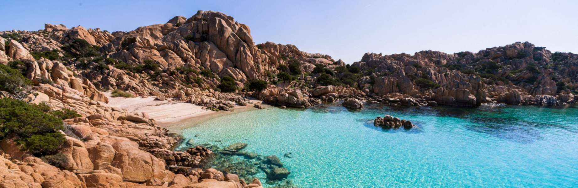 Naviguez de la Sardaigne à la Corse à bord d'une luxueuse goélette