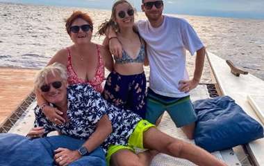 go to article: Fabienne profite pour la 3ème année de son cadeau exceptionnel !