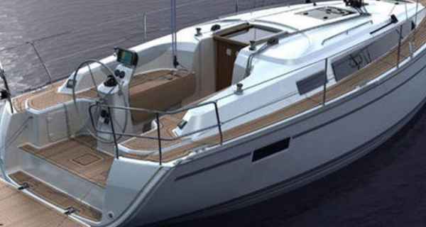 Bavaria Cruiser 33 (2016)