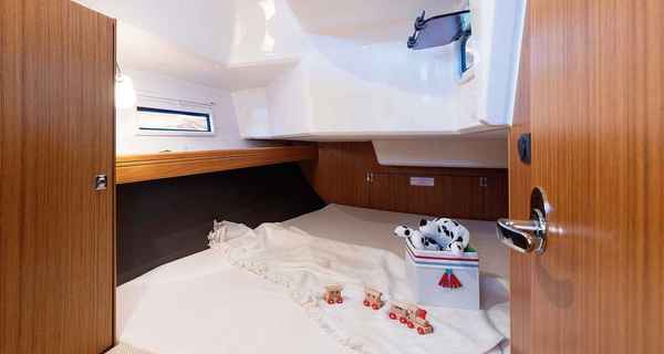 Bavaria Cruiser 37 (2023)