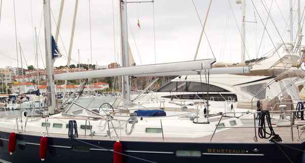 Beneteau 57