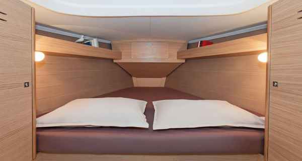 Dufour 350 Grand Large (2015)