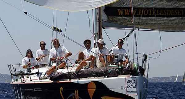 Dufour 40 Performance