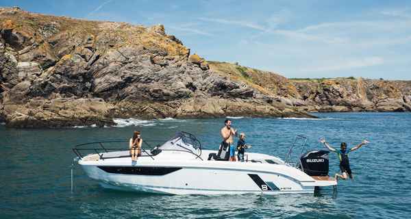 Flyer 8 Sundeck (2024)