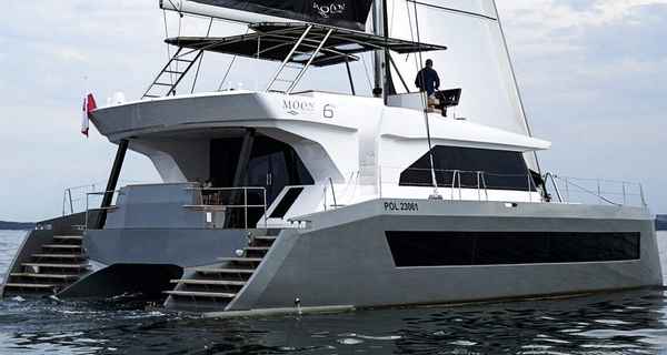 Moon Yacht 60 (2024)