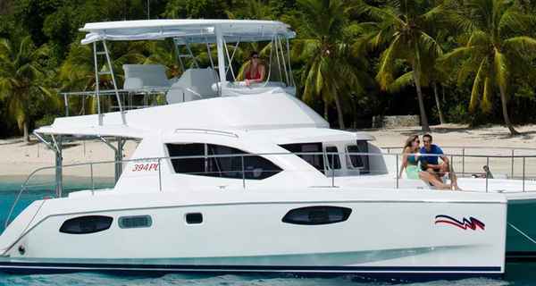 Moorings 39 Power Cat