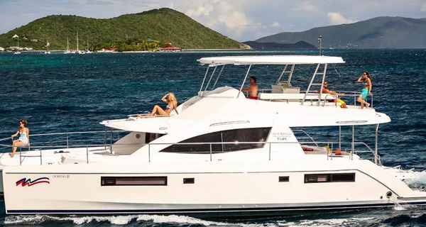 Moorings 514 Power Cat