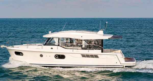 Swift Trawler 41 Fly