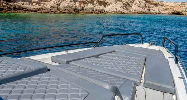 Axopar 37 Sun Top (2021)