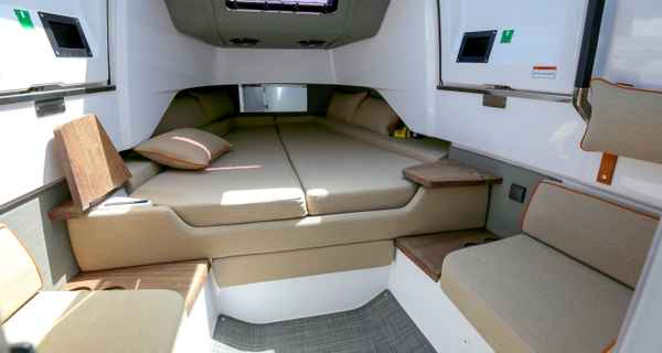Axopar 37 XC Cross Cabin (2023)