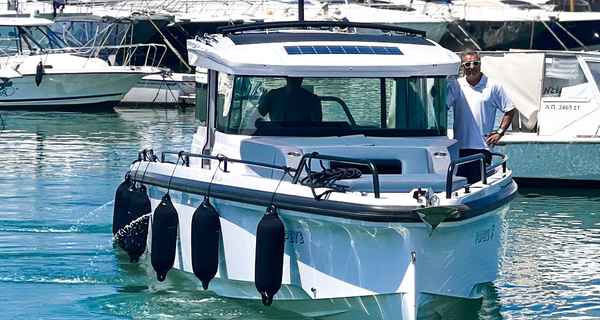 Axopar 37 XC Cross Cabin (2023)