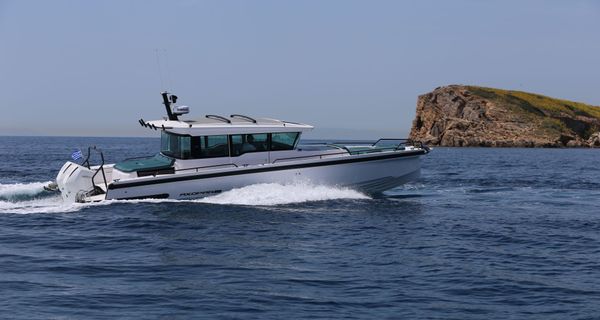 Axopar 37 XC Cross Cabin (2022)