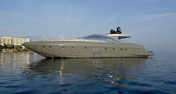 Azimut 86S (2005)
