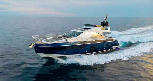 Azimut S7 (2021)