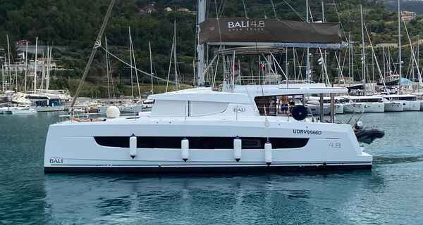 Bali 4.8 (2020)