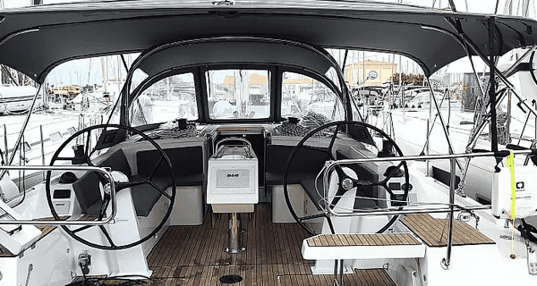 Bavaria C42 (2023)