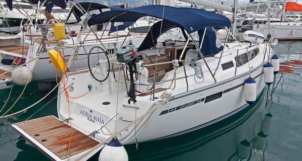 Bavaria Cruiser 34 (2017)